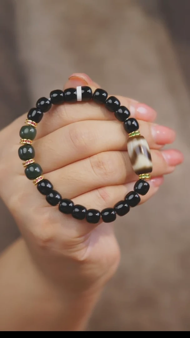 【闪购商品】玛瑙/玉髓手串未镶嵌多样性发一