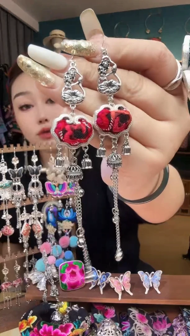 刺绣纯手工民族风刺绣耳环