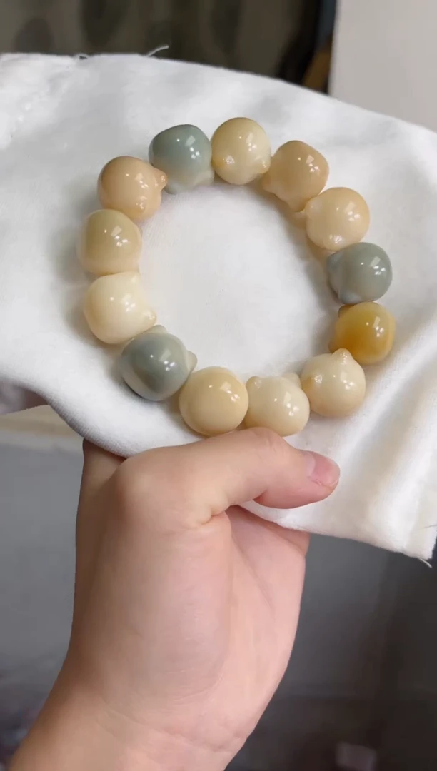 菩提根/象牙果手串F99干磨奶咖猫猫头18手串