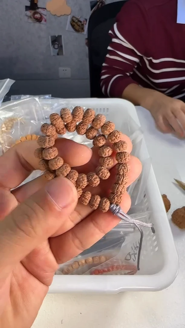 手串金刚菩提老树王尺寸8.5+