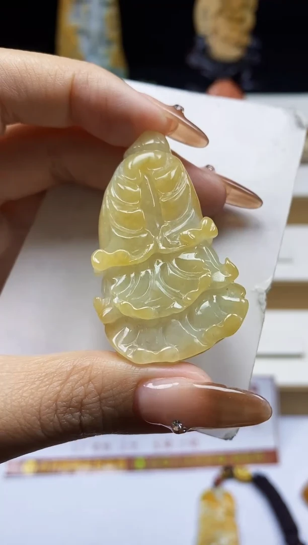 颈饰未镶嵌翡翠翡翠A货
