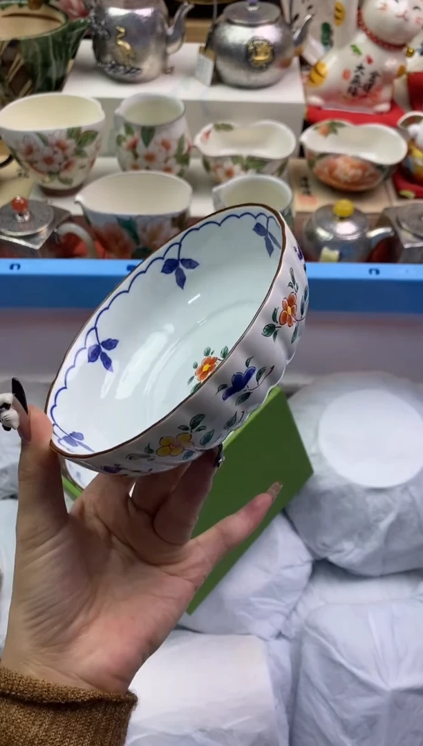 【闪购商品】瓷片隆莲瓷器欢迎大家