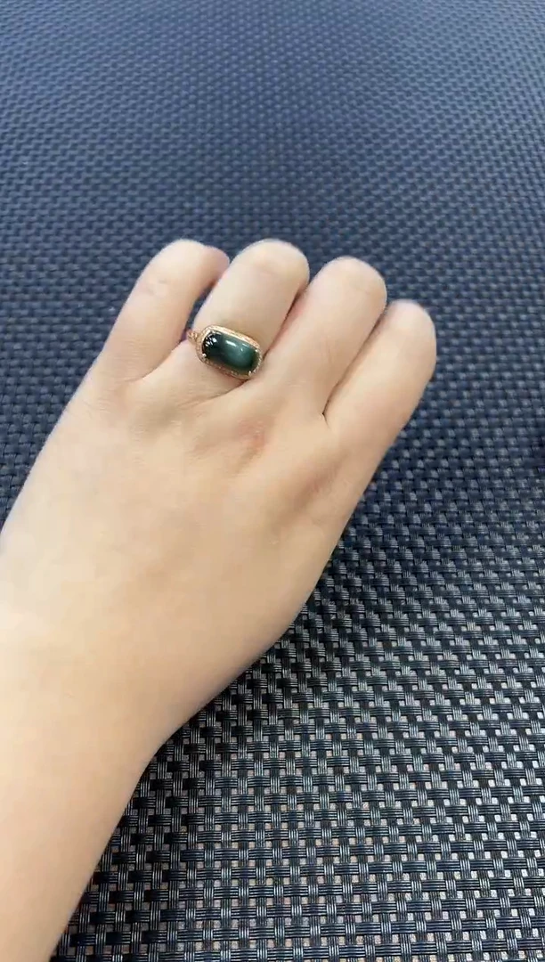 18K金镶嵌戒指和田玉（多样性发一件）闭口