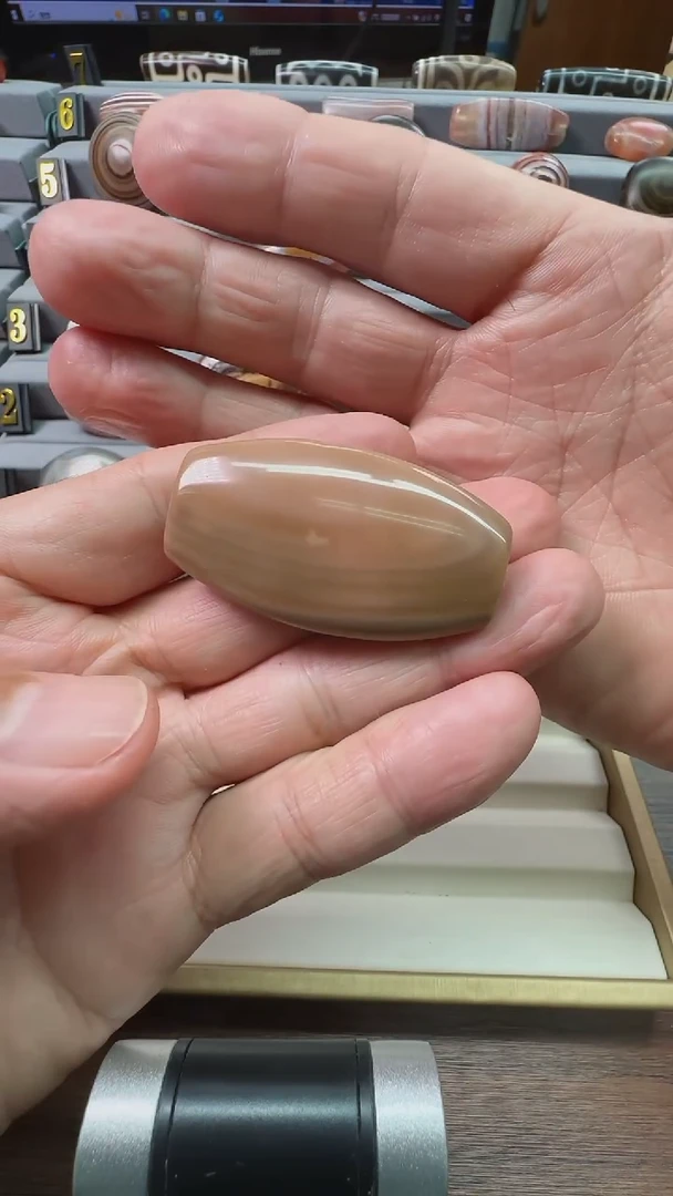 未镶嵌颈饰玛瑙/玉髓玛瑙49*28*11