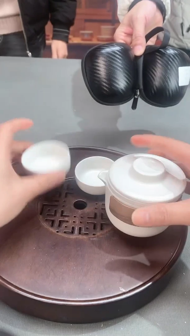 【闪购商品】@@@@@@@@@@@@@@两包烟旅行套