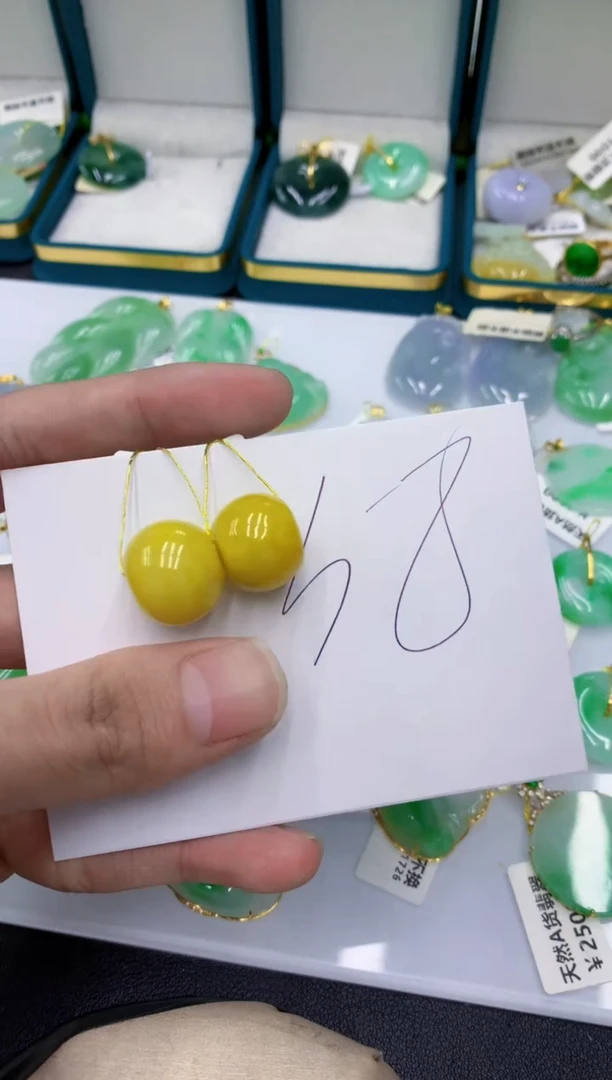 颈饰未镶嵌翡翠111111