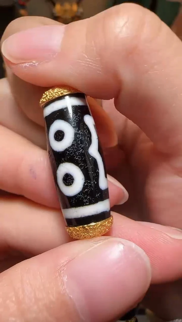 【闪购商品】玛瑙吊坠18K金镶嵌吊坠