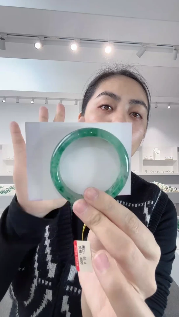 未镶嵌手镯石英质玉204