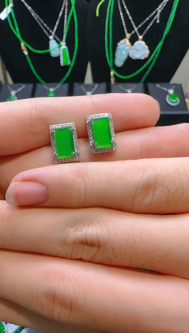 颈饰银S925镶嵌翡翠无事牌耳钉