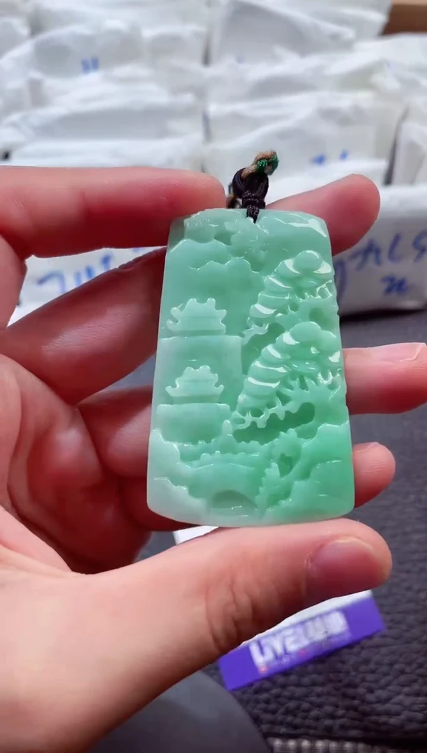 颈饰未镶嵌翡翠00005876