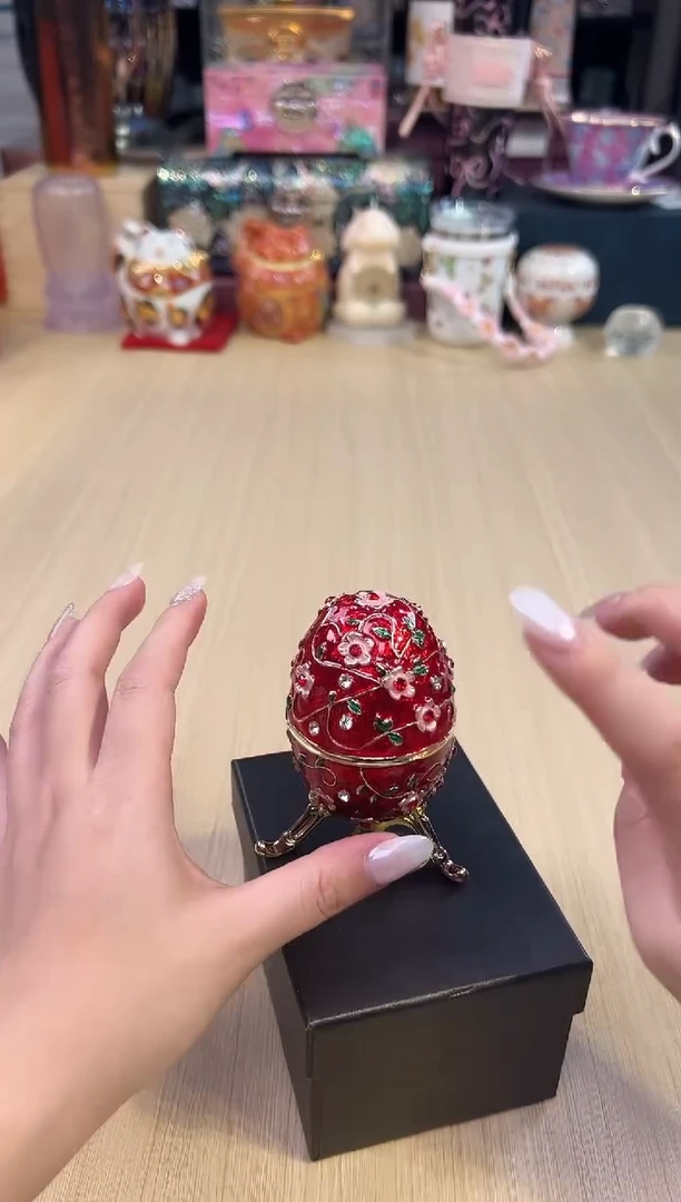 238红色梅花蛋