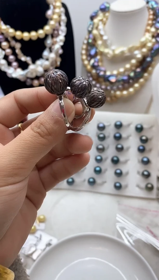 【闪购商品】淡水珍珠颈饰钛钢114
