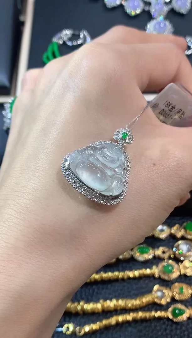 吊坠(不含链)18K金镶嵌翡翠A59
