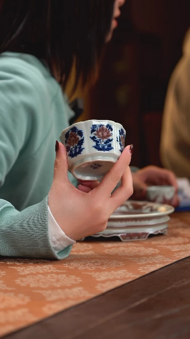 【闪购商品】元黛工坊青花釉里红杯