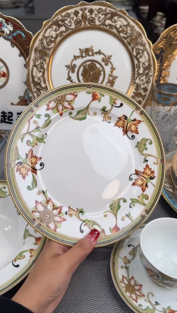 【闪购商品】瓷片9寸平盘部底瑕  福利价  福利价