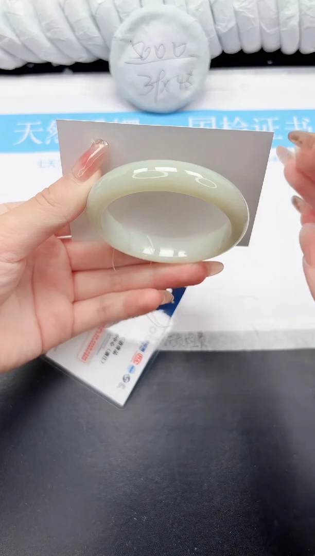 未镶嵌手镯和田玉54-58QS1