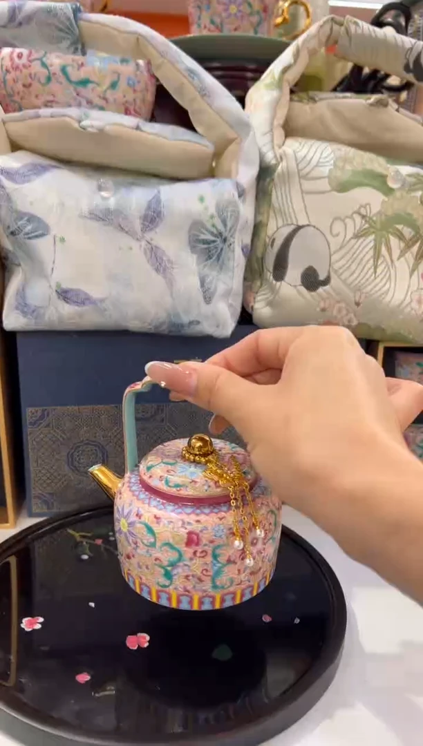 瓷片小乔闪购链接