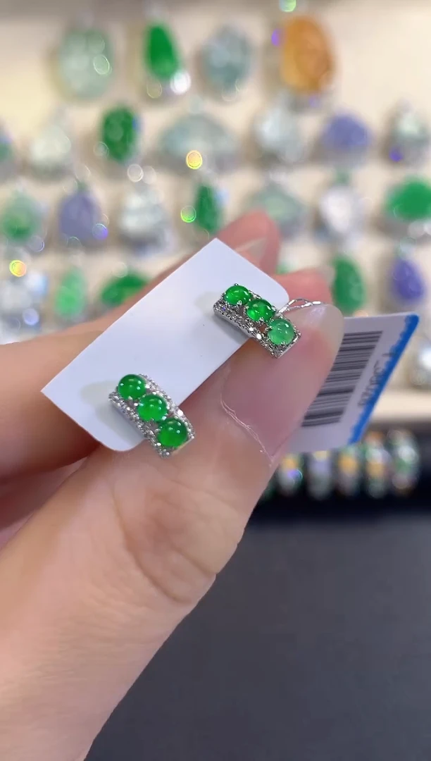 18K金镶嵌翡翠耳饰b13多样性一件发