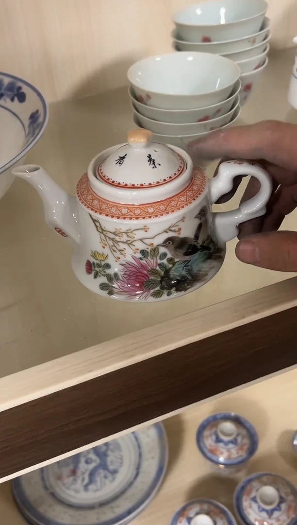 摆件景德镇近代陶瓷B38