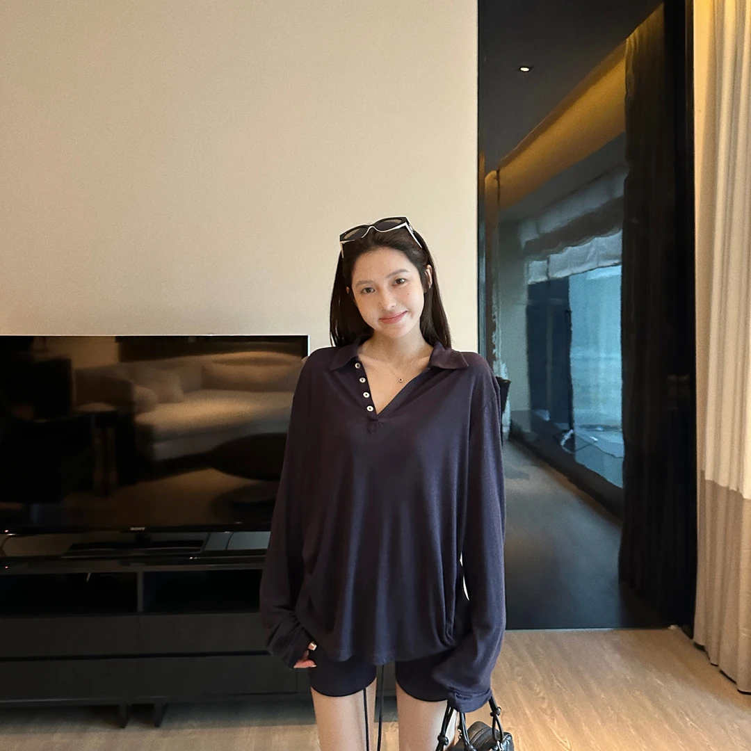 polo领长袖T恤女+夏季直筒休闲短裤L1202+L1203