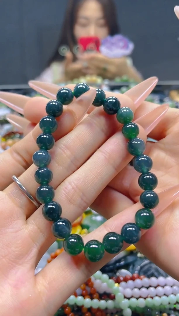 颈饰未镶嵌翡翠8MM