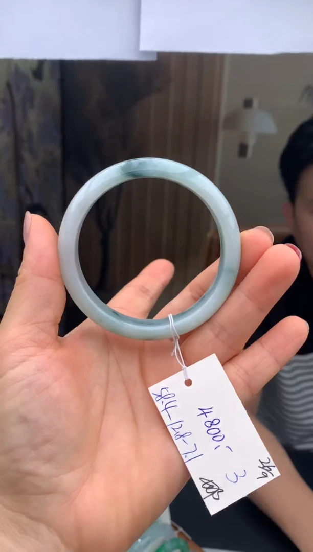 未镶嵌手镯翡翠2