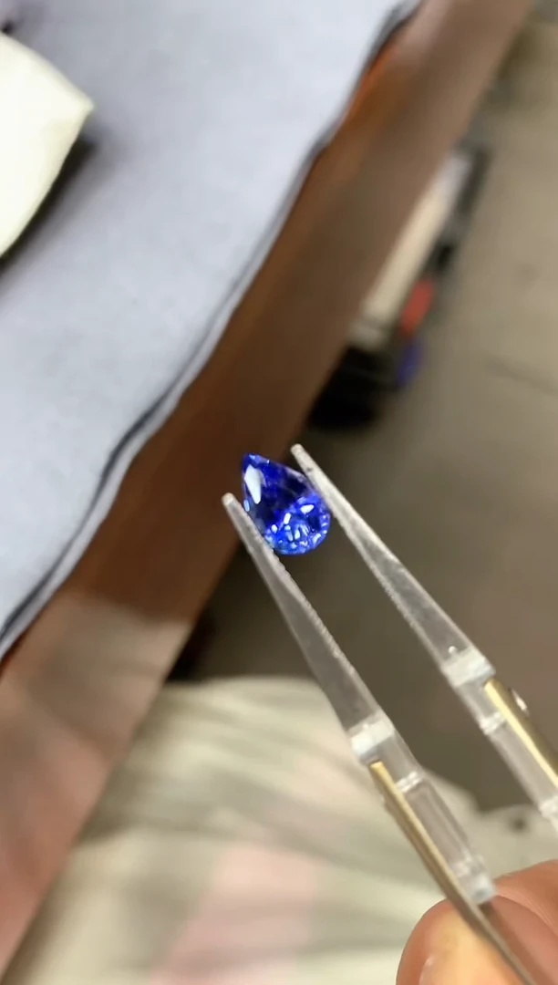 裸石蓝宝石1.86ct GUILD47498