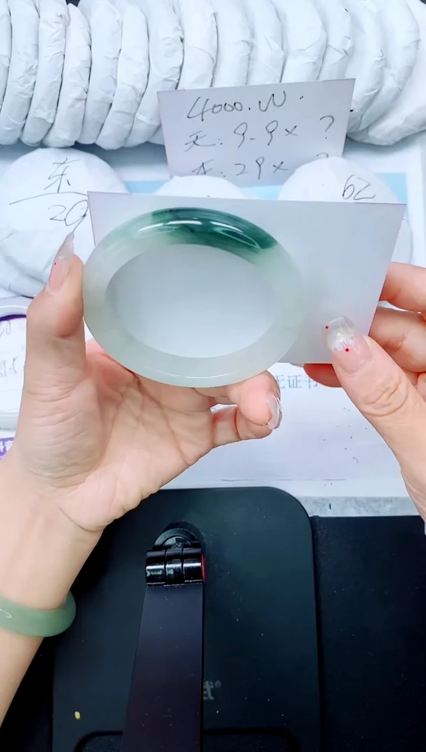 石英质玉手镯未镶嵌239-57.8