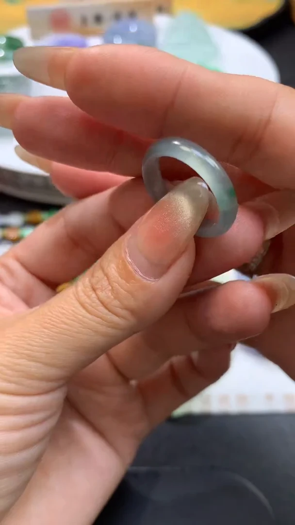 【闪购商品】定制翡翠未镶嵌翡翠