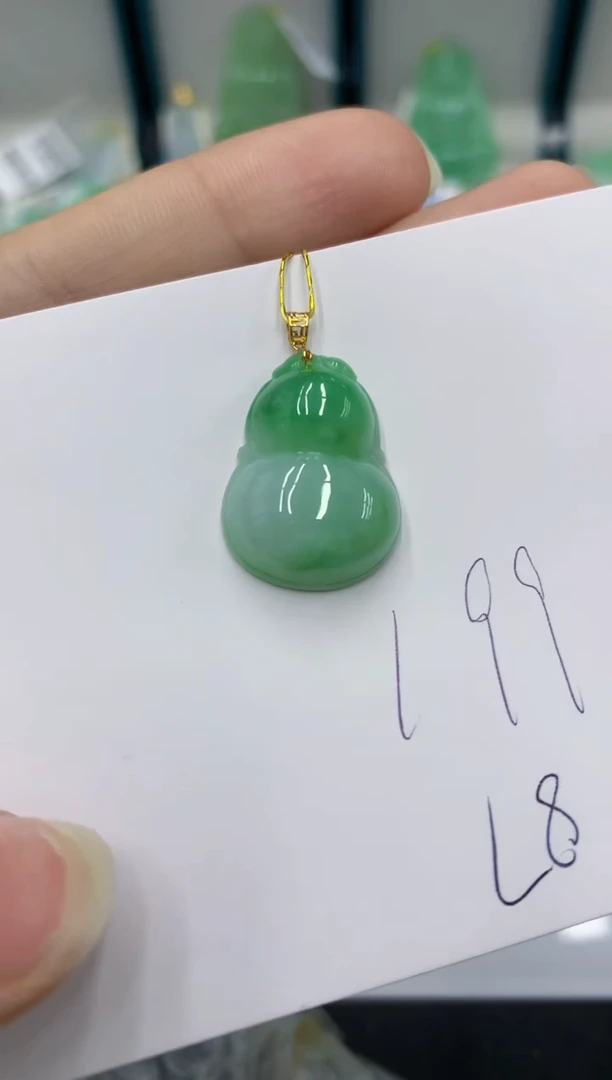 颈饰18K金镶嵌翡翠11111111111111