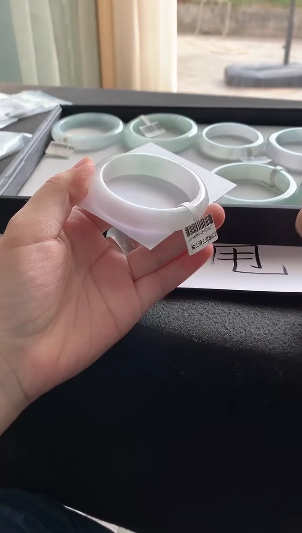 未镶嵌手镯翡翠52.7正圈Y4617买断