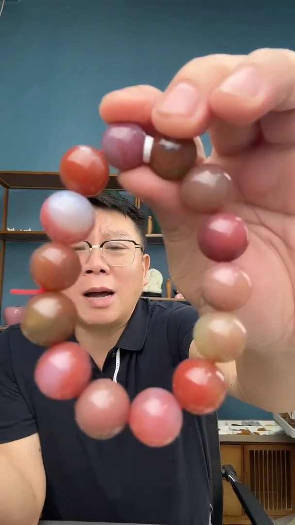 未镶嵌手串玛瑙/玉髓42（有瑕介意勿拍）