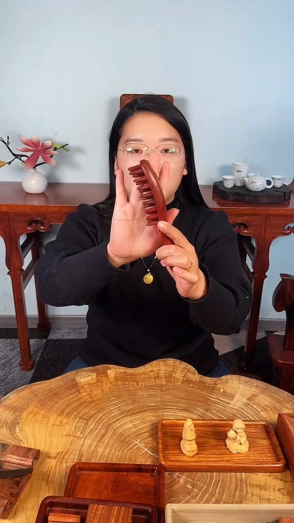白枝/白酸枝（红酸枝木类）按摩梳可装饰可实用