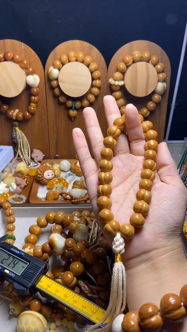 手串猴头核桃L**Y全品龙炎猫爪黄跑环悟道猫吊坠复古流苏手持