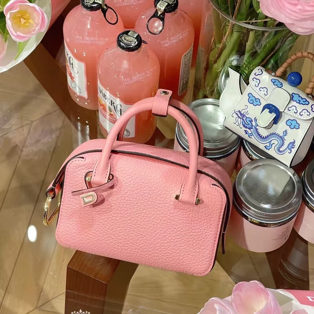 95新 Delvaux/德尔沃 坤球奢选 德尔沃nano coolbox斜挎包