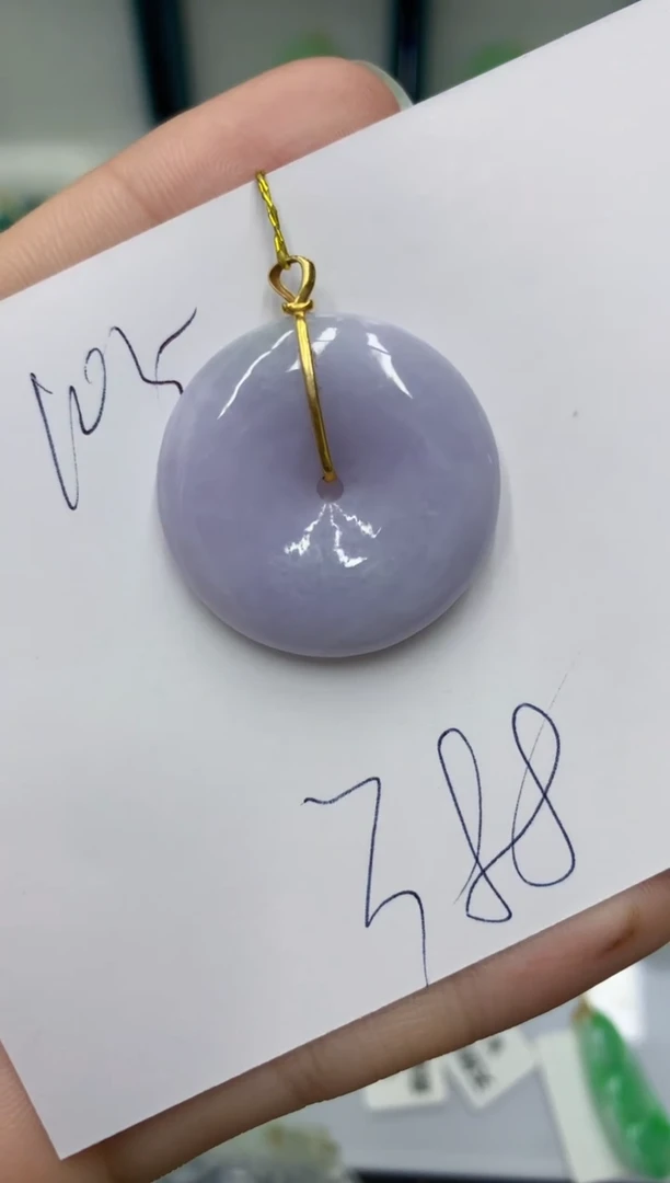 颈饰18K金镶嵌翡翠11111111111