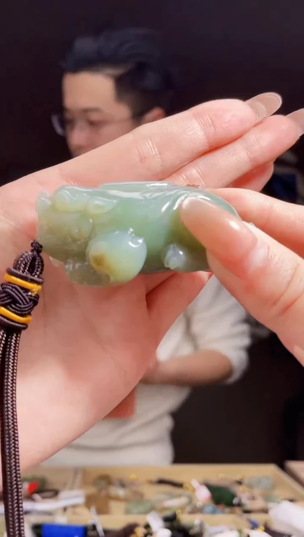 【闪购商品】和田玉颈饰未镶嵌拍一发一