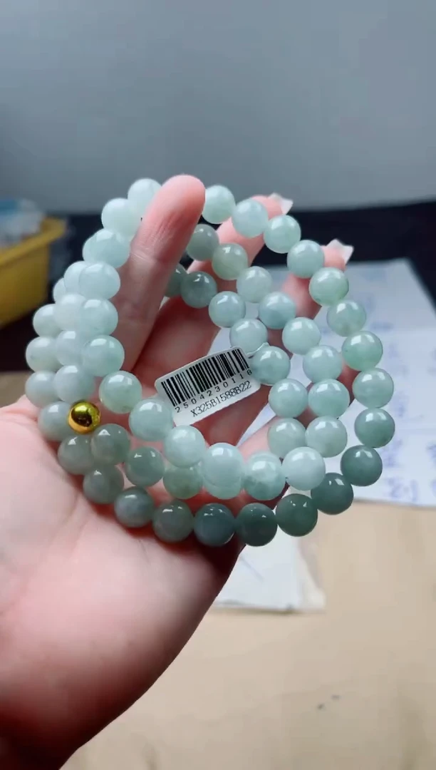 定制翡翠未镶嵌珠串