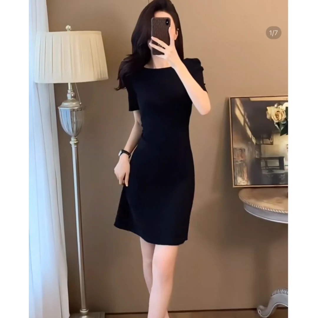 裙子女款爆款2025新款高级感轻奢小众女装高贵小个子连衣裙包臀裙