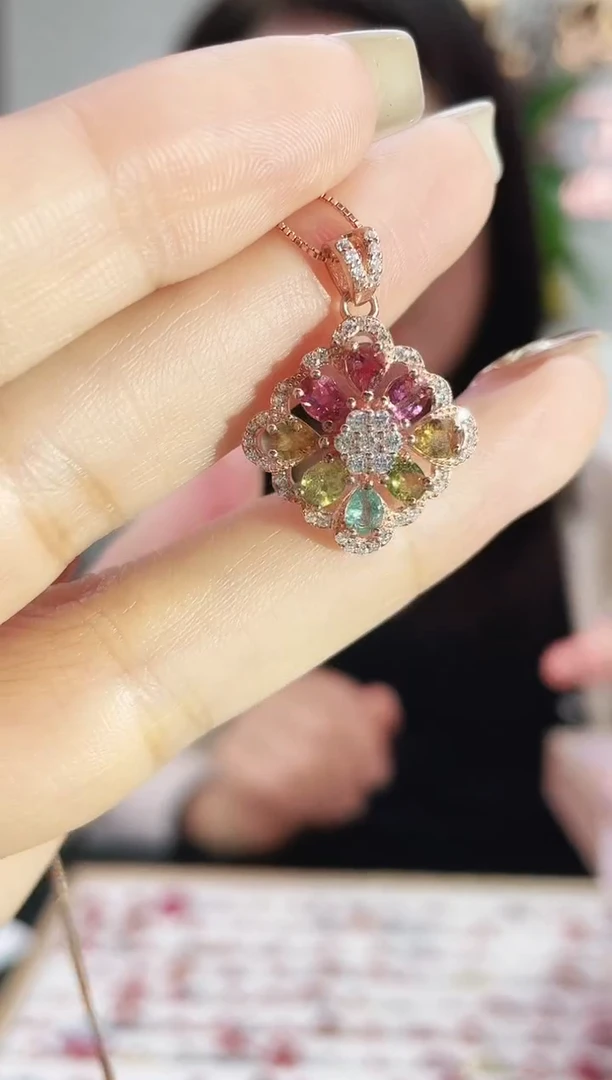 颈饰银S925镶嵌碧玺吊坠