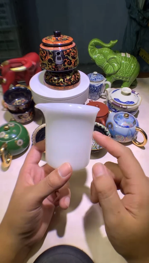 茶壶、盖碗、主人杯、客杯（轻轻微瑕介意勿拍