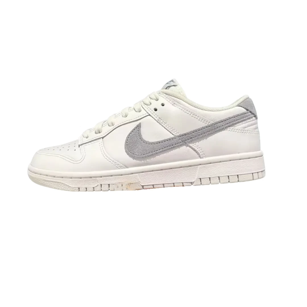 NIKE/耐克男子 DUNK LOW 低帮休闲鞋IH0632141