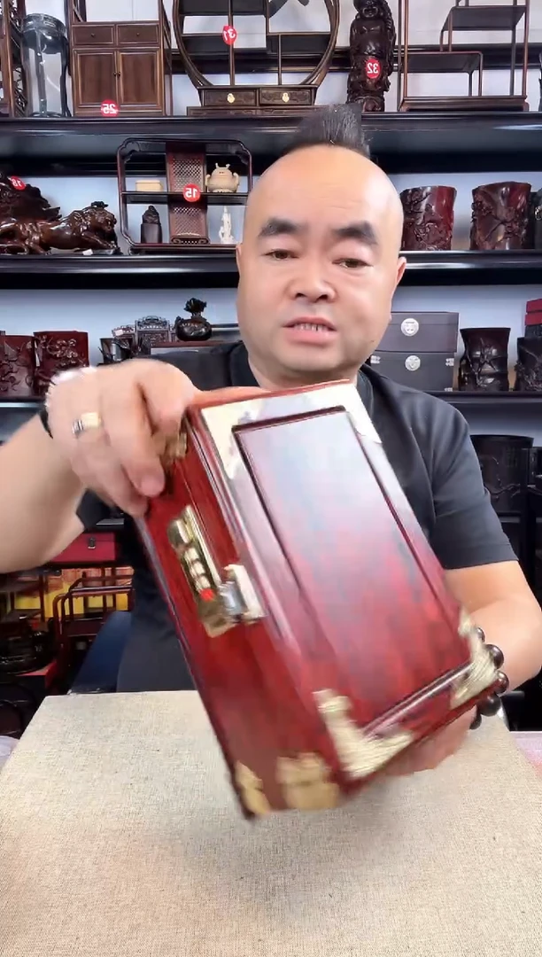 木389老李红木工艺品