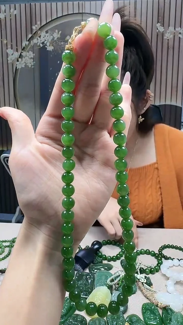 未镶嵌和田玉挂件10