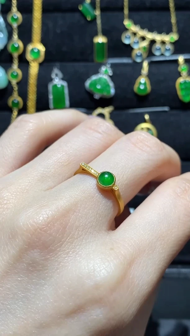 【闪购商品】翡翠戒指18K金镶嵌戒指