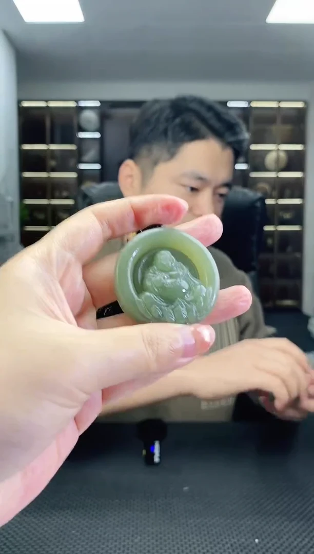 颈饰未镶嵌和田玉佛公 清货1