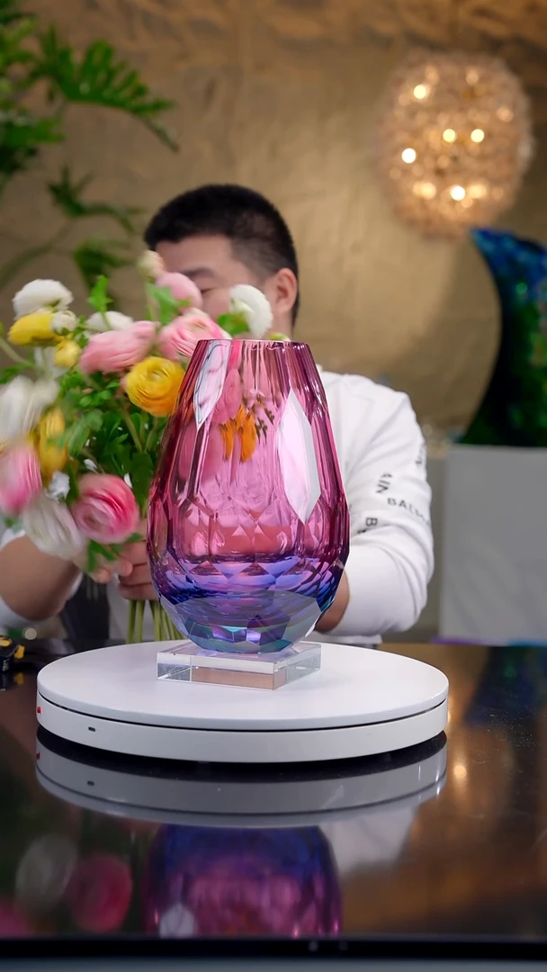 摆件金红蓝切面花器