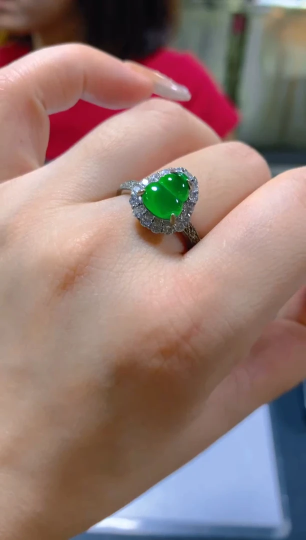 未镶嵌戒指翡翠多样性发一