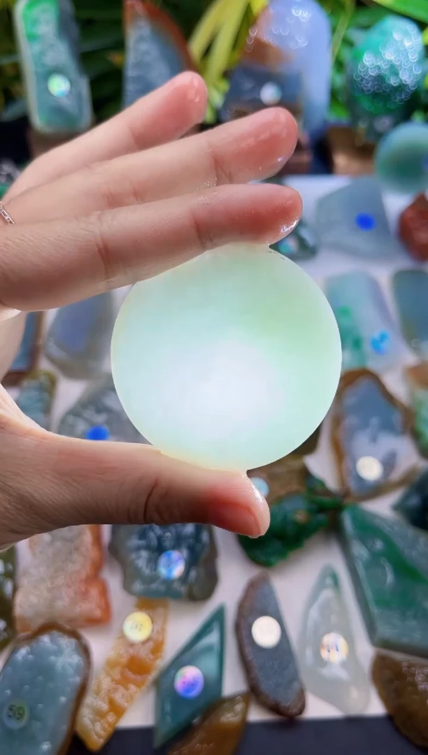 未镶嵌定制翡翠翡翠