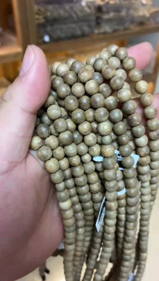 沉香手串 文莱圆珠长串0.8多样性发其一